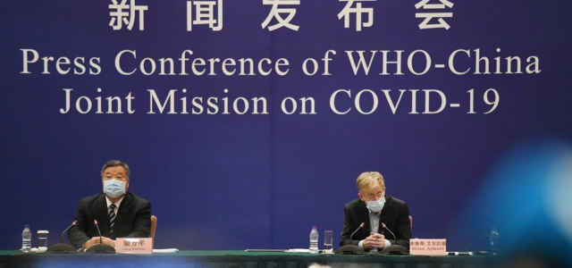 Covid, la missione del team OMS a Wuhan