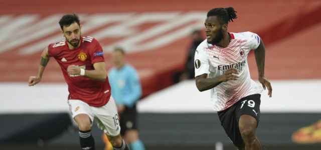 Bruno Fernandes Kessie Manchester United Milan lapresse 2021 640x300