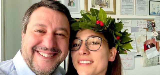 Francesca Verdini Fidanzata Matteo Salvini Si Laurea Foto E Dedica Al Mio Amore
