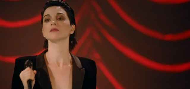StVincent Annie Clark YT1280 640x300