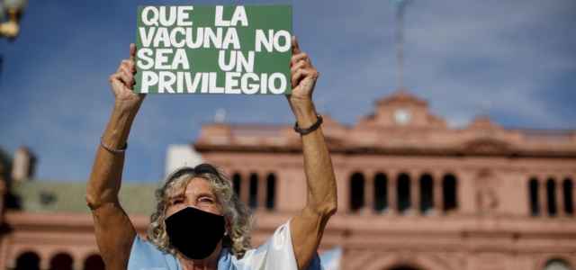 Argentina protesta vaccino Lapresse1280 640x300