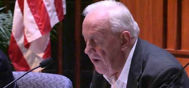 Alasdair MacIntyre YT1280 640x300