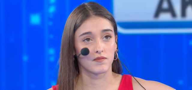 giulia stabile finale amici2021 640x300