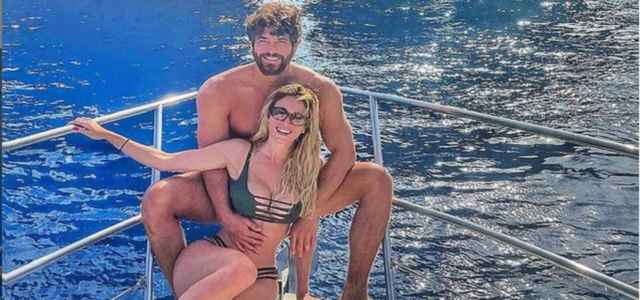 can yaman diletta leotta min 640x300