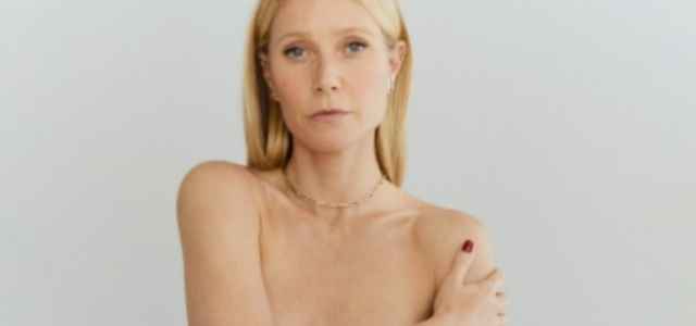 Gwyneth Paltrow topless 640x300