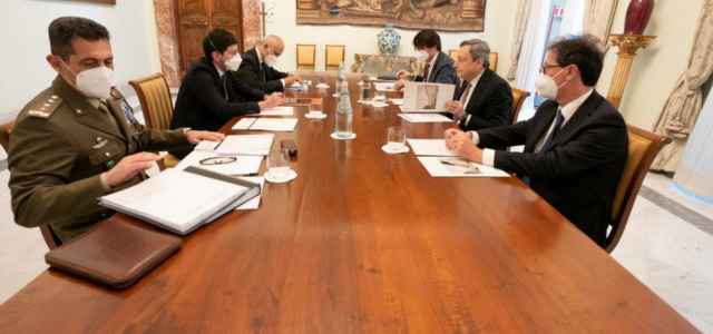 Covid, riunione P. Chigi