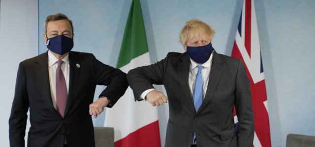 Draghi con Johnson