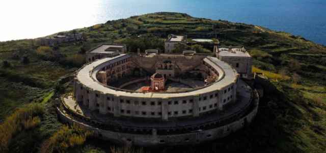Carcere Santo Stefano Rai 640x300