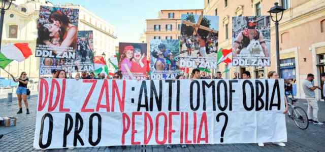 Protesta Casapound contro Ddl Zan