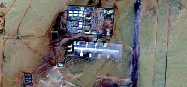 Base militare nel Sahara 640x300