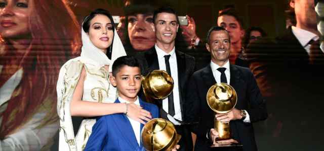 Cristiano Ronaldo famiglia Georgina figlio Mendes lapresse 2021 640x300