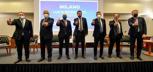 Bernardo, Elezioni Milano
