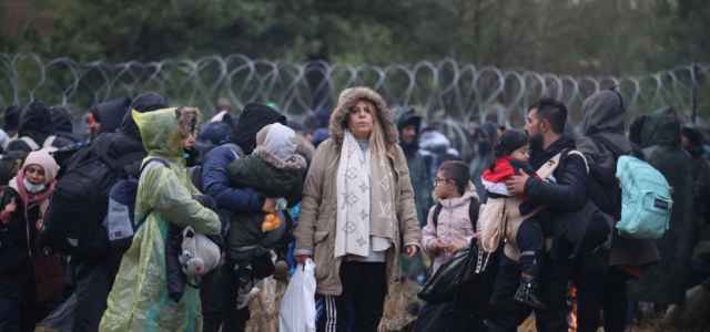 migranti bielorussia polonia 2 lapresse1280 640x300