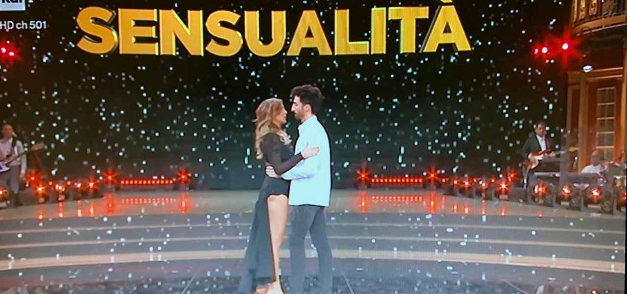 DANCING WITH THE STARS, EPISODE 7 REPORT CARDS / Lucarelli displaces Federico Fashion Style