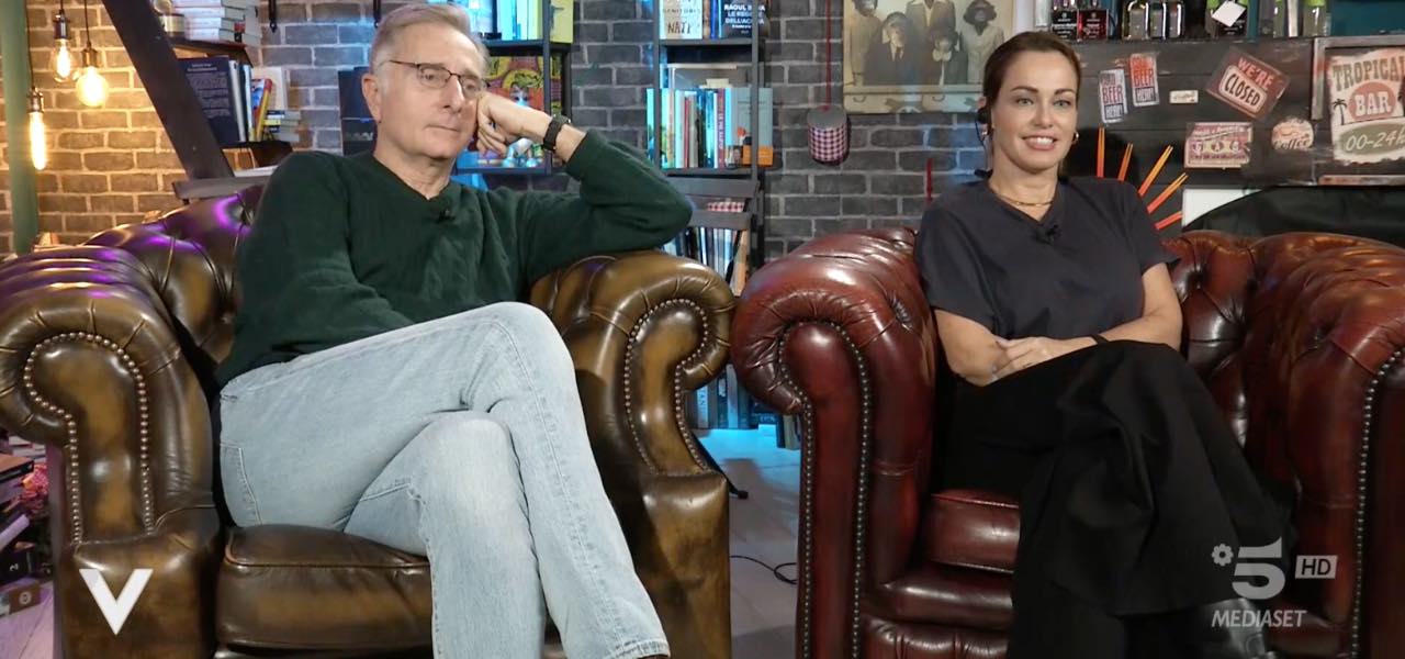 Paolo Bonolis e Sonia Bruganelli/ "Ha la pazienza di Sgarbi. E sul Gf Vip..."