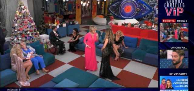 carmen russo maria monse gfvip 640x300