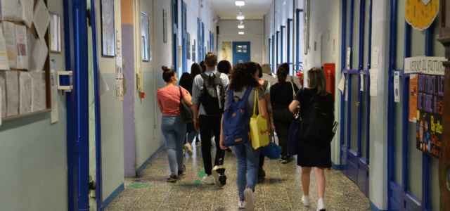 scuola studenti classe 1 lapresse1280 640x300