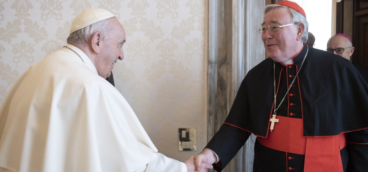 Hollerich (vescovi UE): “Georg ha tradito tutti”/ “Dopo Ratzinger basta ...