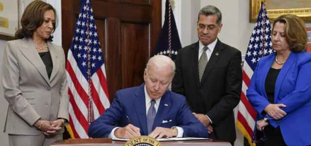 Biden ordine aborto