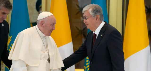 papa francesco kazakistan 1 tokayev lapresse1280 640x300