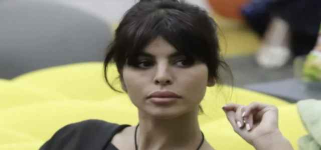 dana saber furiosa con oriana e luca onestini SCREENSHOT 2023 640x300