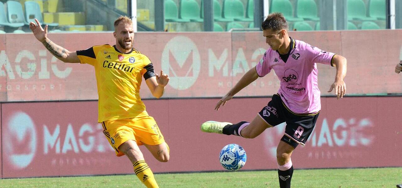 RISULTATI SERIE B, CLASSIFICA/ Diretta Gol Live Score: Pari All'Arena ...