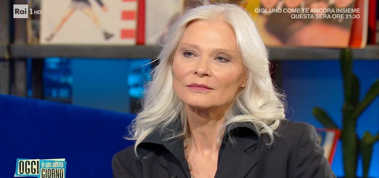 ISABEL RUSSINOVA, CHI È/ 